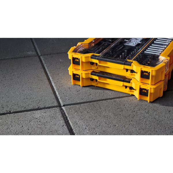 DWMT45402 Ensemble d’outils pour mécanicien de 131 pièces à prise 1/4 po et 3/8 po avec plateau à couvercle TOUGHSYSTEM 2.0 – Image 7