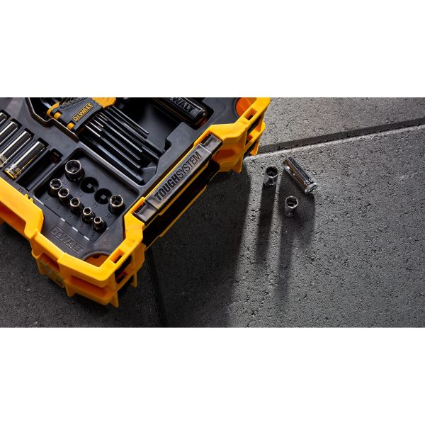 DWMT45402 Ensemble d’outils pour mécanicien de 131 pièces à prise 1/4 po et 3/8 po avec plateau à couvercle TOUGHSYSTEM 2.0 – Image 8