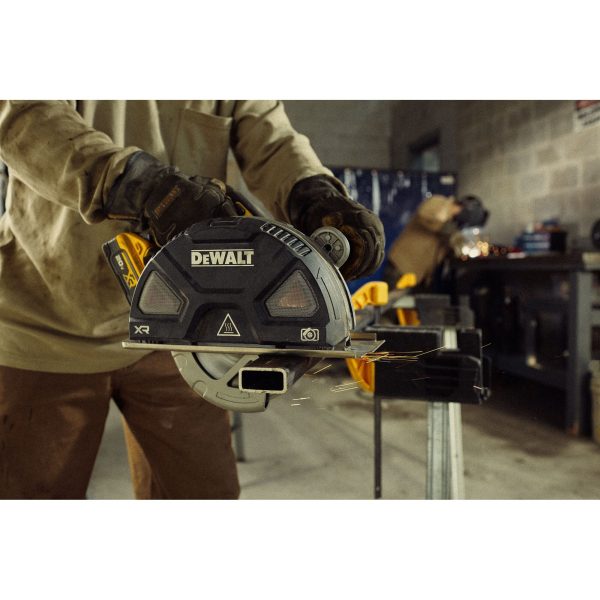 DCS383B Scie circulaire 7-1/4 po sans balai sans fil 20V MAX XR (outil seulement) – Image 11